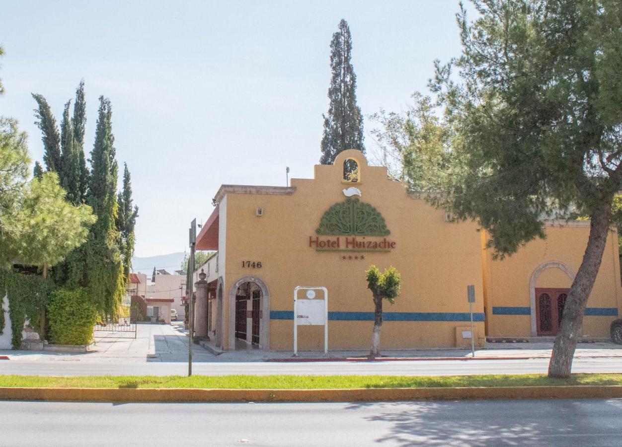 Hotel Huizache Saltillo Exteriör bild
